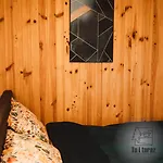 Tu I Teraz- Wypoczynkowy Ferienhaus Kamienica Krolewska